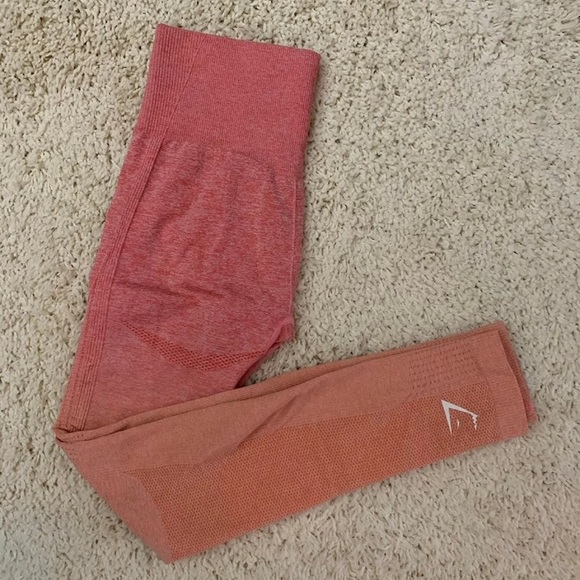 Gymshark Ombré Seamless set - Picture 5 of 10